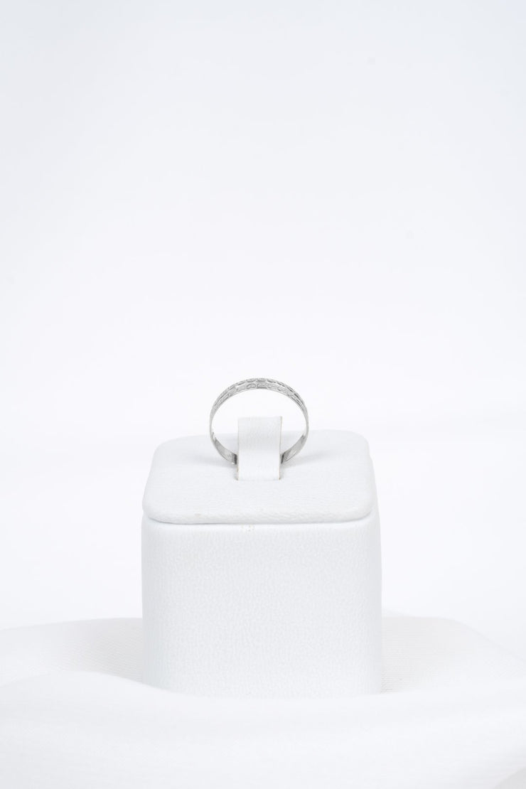 Nhẫn trắng bản móc máy Bảo Tín K&K Vàng kiểu Ý 750