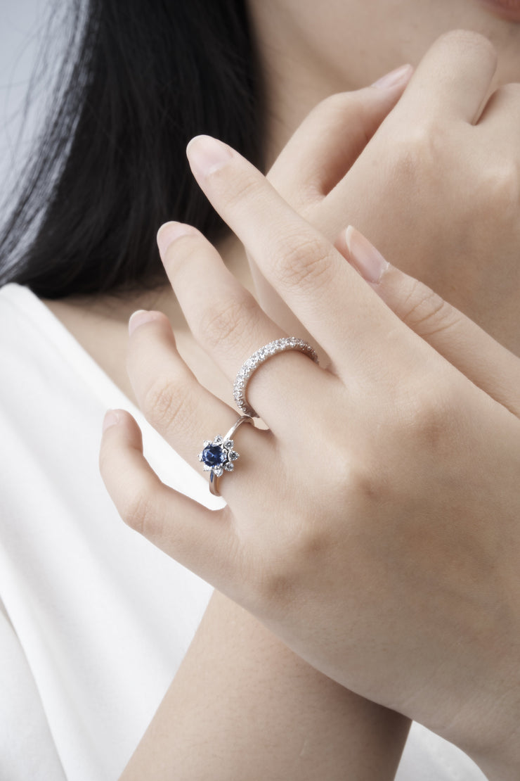 Nhẫn trắng 1 hàng tấm Bảo Tín K&K Vàng kiểu Ý 750 đính Đá cao cấp